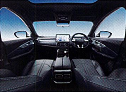 Front seats and cockpit
